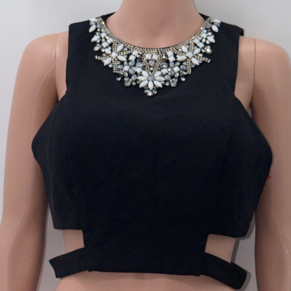 Alyce Paris 8 Y2K Embellished Neck Cutout Cyber Night Gothic Romance Glam Indie